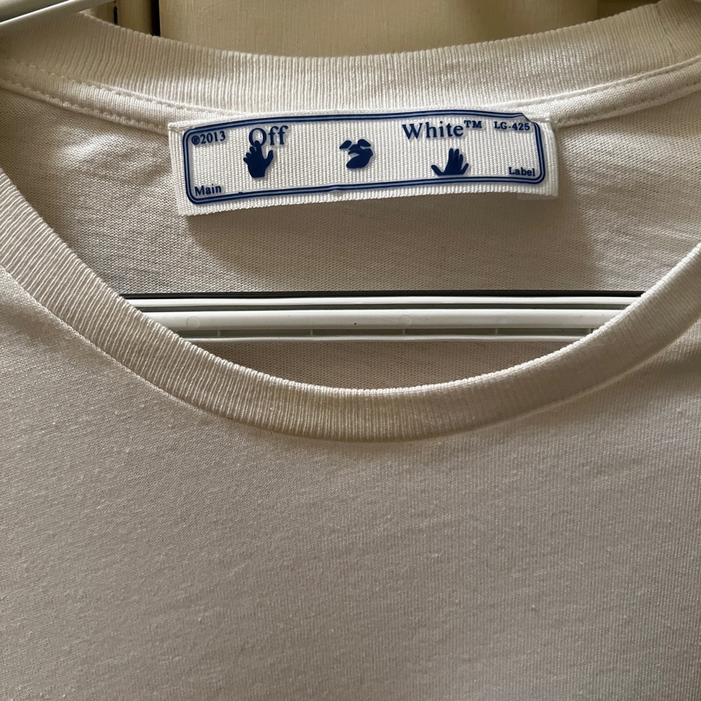 Off White size Large slim fit